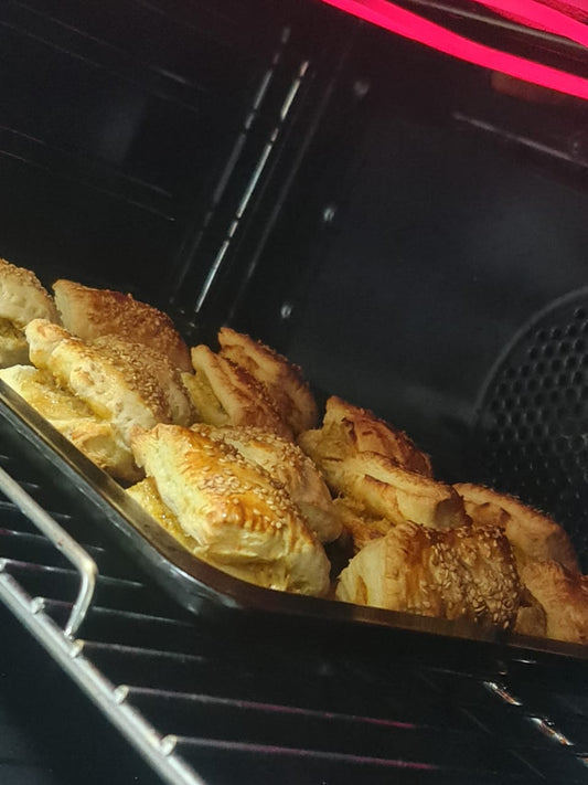 Handmade Chicken Pies – Frozen & Flaky